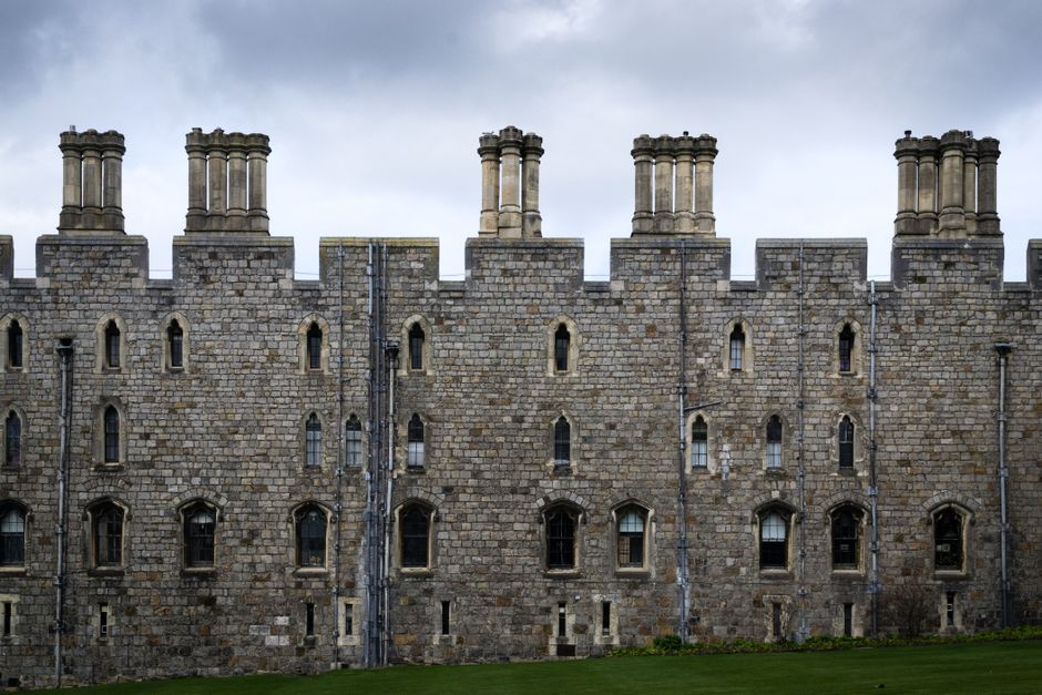 Windsor Castle house removals for narrow access moves